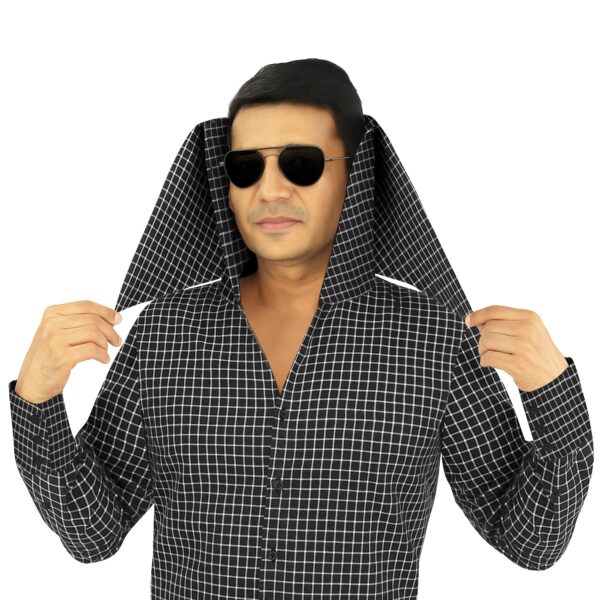 Black & White Small Checks High Face Cover Collar