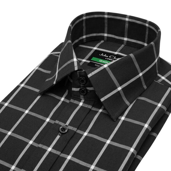 Men's Black Wide Checks High Spread 2 Button Collar